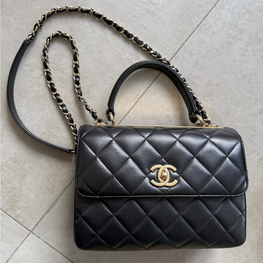 Chanel Black Quilted Shoulder Bag with Gold Accents - Picture 8 of 14